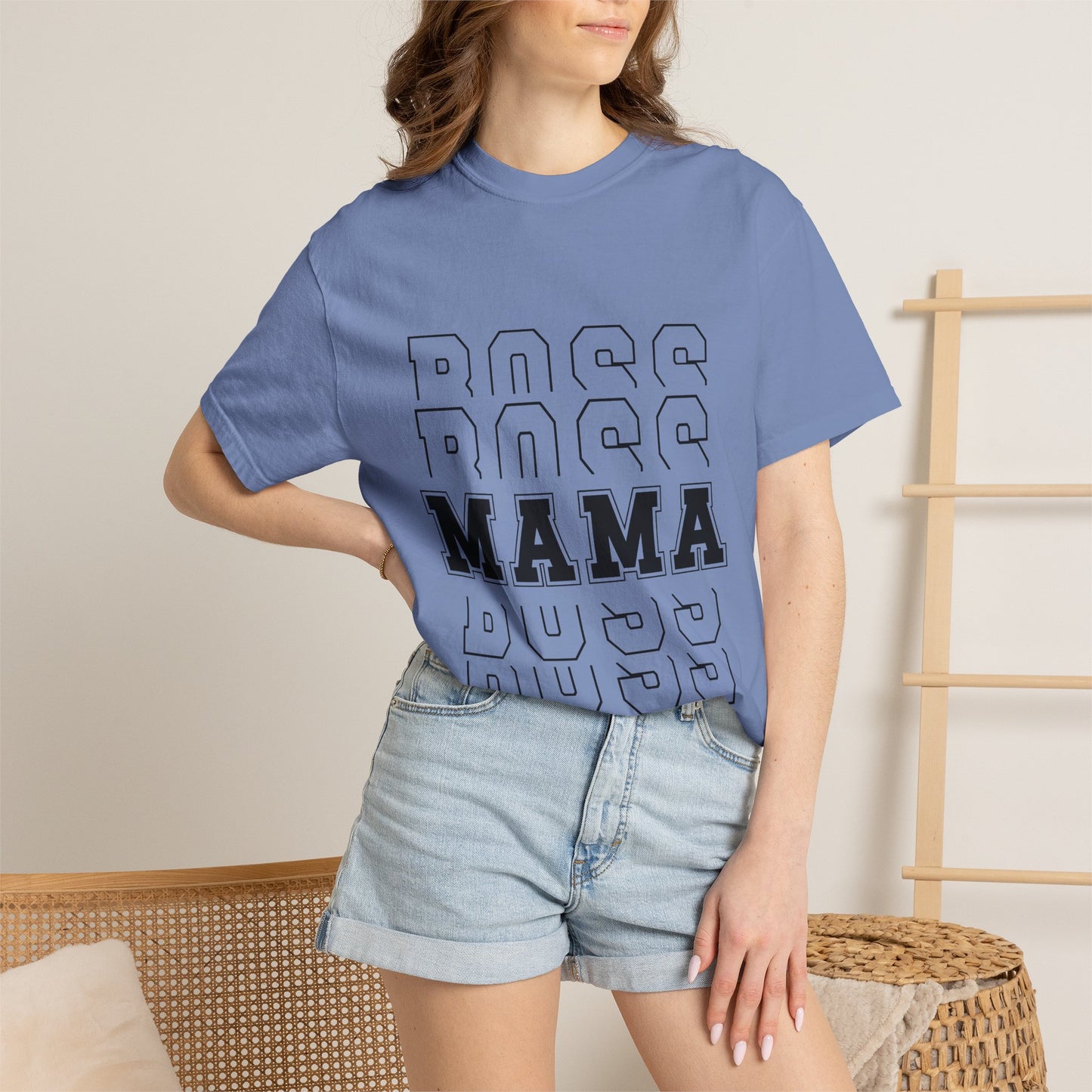 Mama Boss T-Shirt — 'MAMA' Layered Text Graphic Tee for Moms