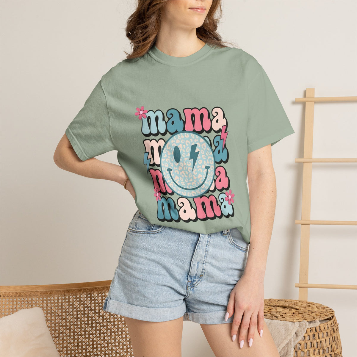 Mama Smiley Graphic T-Shirt — Retro Pink & Blue Mother’s Day Tee