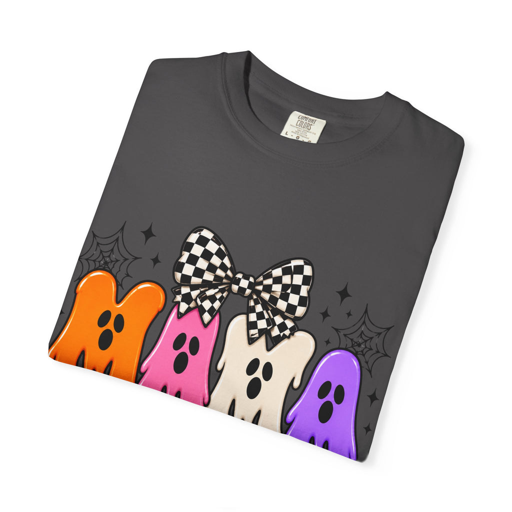 Mama Ghosts Halloween T-Shirt — Cute Spooky Mom Tee with Pumpkins
