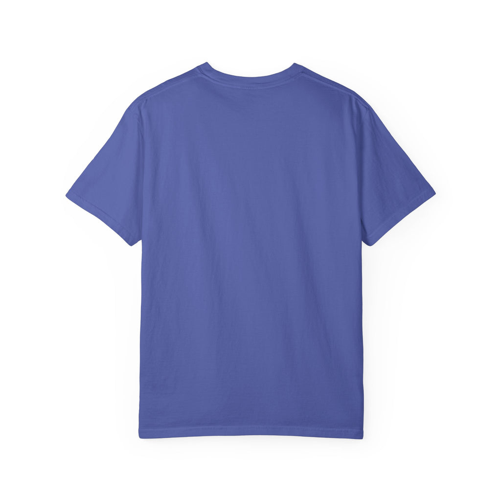 Mama Boss T-Shirt — 'MAMA' Layered Text Graphic Tee for Moms