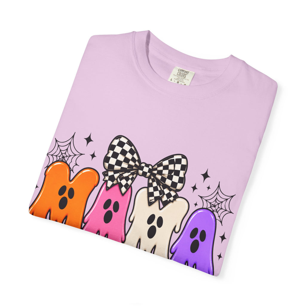 Mama Ghosts Halloween T-Shirt — Cute Spooky Mom Tee with Pumpkins